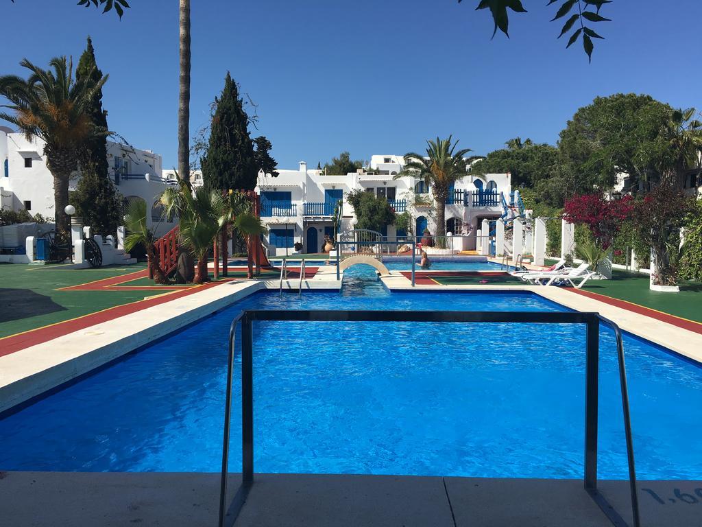 Apartamentos Cala D'Or Park PMI Exteriör bild