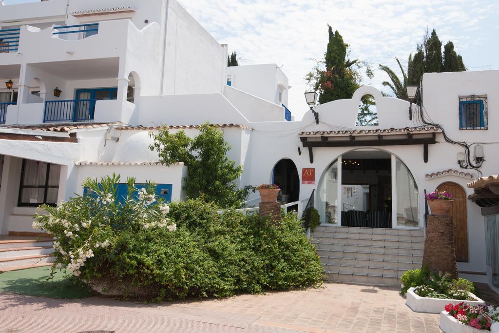 Apartamentos Cala D'Or Park PMI Exteriör bild