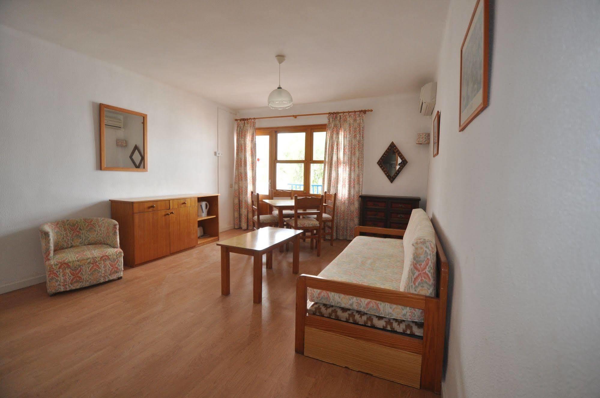 Apartamentos Cala D'Or Park PMI Exteriör bild